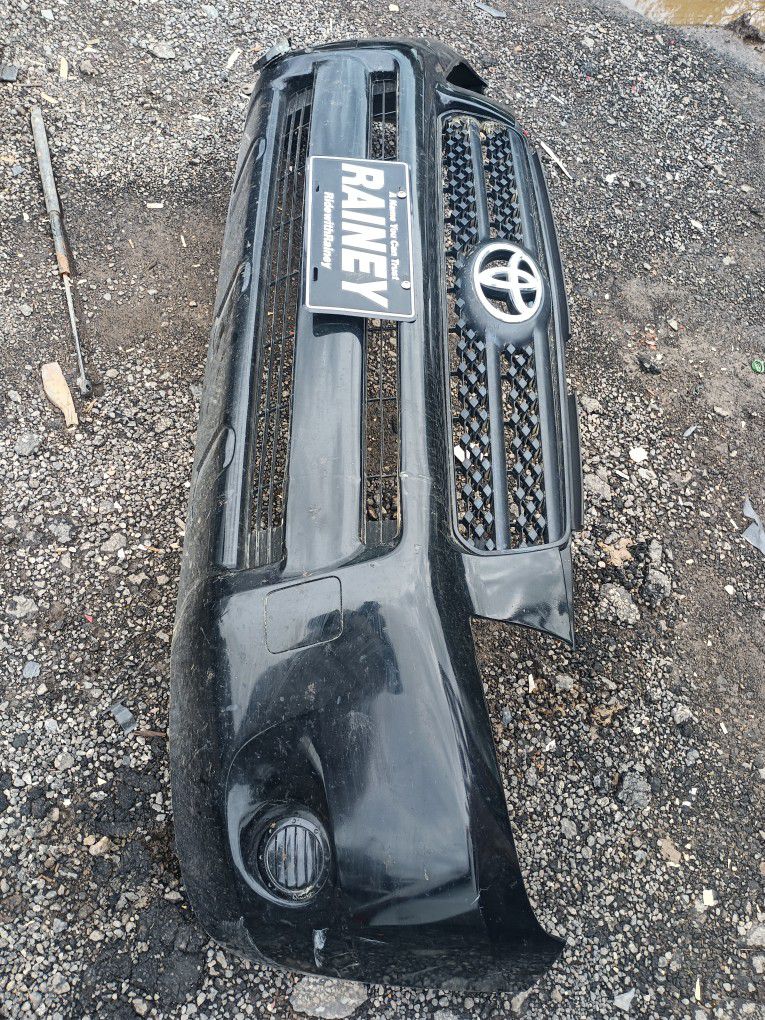 Front Bumper Cover With Gillie For 2001/7 Toyota Highlander 