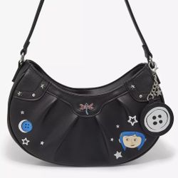 Coraline Key Chain Glow-In-The-Dark Shoulder Bag