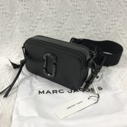 Marc Jacobs Colorblock Snapshot Crossbody bag   Black