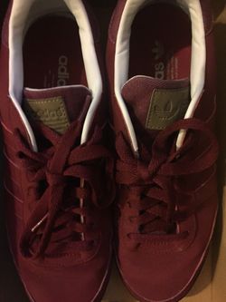 Adidas shoes size 8
