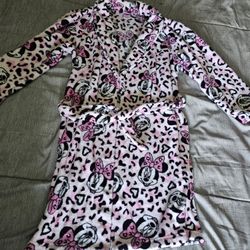 Disney Minnie Mouse robe