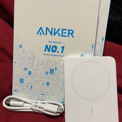 Anker 621 Magnetic Portable Charger