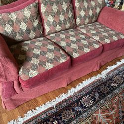Showrooms Beacon Hill Couch 