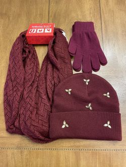 New 3 Piece Set, Scarf, Hat & Gloves