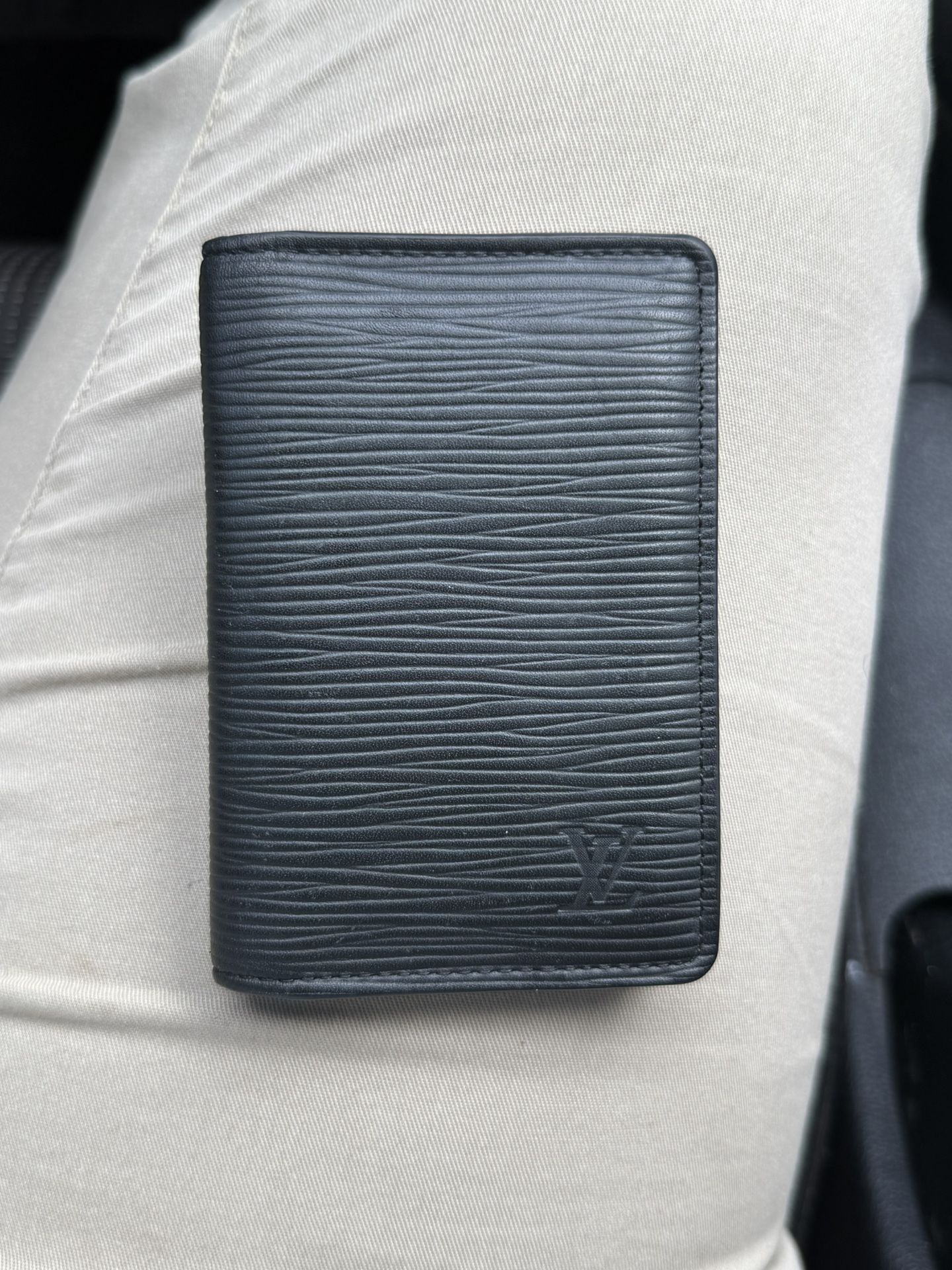 Louis Vuitton Wallet (Men’s/Unisex)