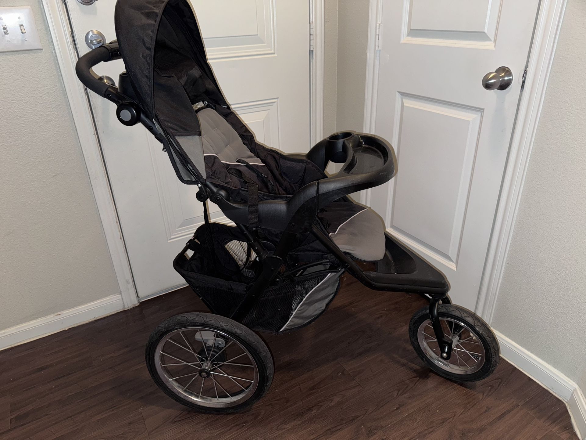 Graco Jogging Stroller