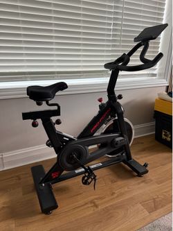 Indoor cycling bike