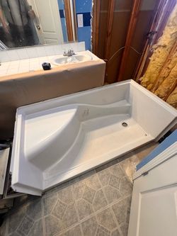 Bathtub