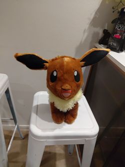 Pokémon Eevee Plush Stuffed Animal