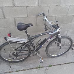 Bicicleta  GT.