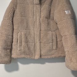 Calvin Klein Teddy Sherpa Jacket – Size M/ L