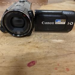 Camera: Canon Vixis Hfs20