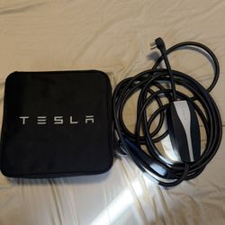 Tesla Mobile Connector (Charger)