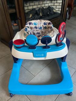 Safety 1st Baby Walker with Activity Tray