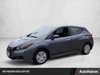 2025 Nissan LEAF