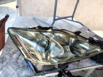 Si250 Lexus 05-15 headlights