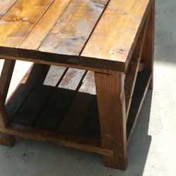Mesita madera