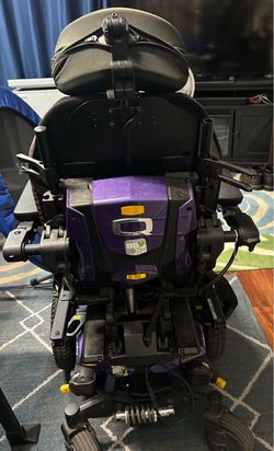 Quantum Electric Power Wheelchair