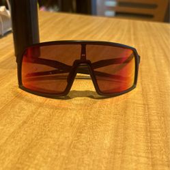 Oakley Sutros Black With Red Lens 