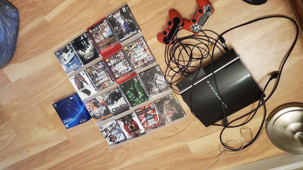 Ps3,16 games,headset and 2 controllers