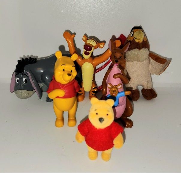 Disney mini figures Winnie the Pooh, Tigger, Eeyore, and more
