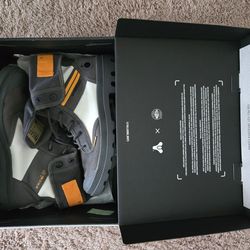 Destiny x Palladium Taikonaut Boots (Size 10)