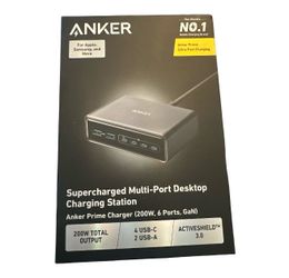 Anker Prime Charging Station w/ 200W 6-Port GaN Desktop Charger