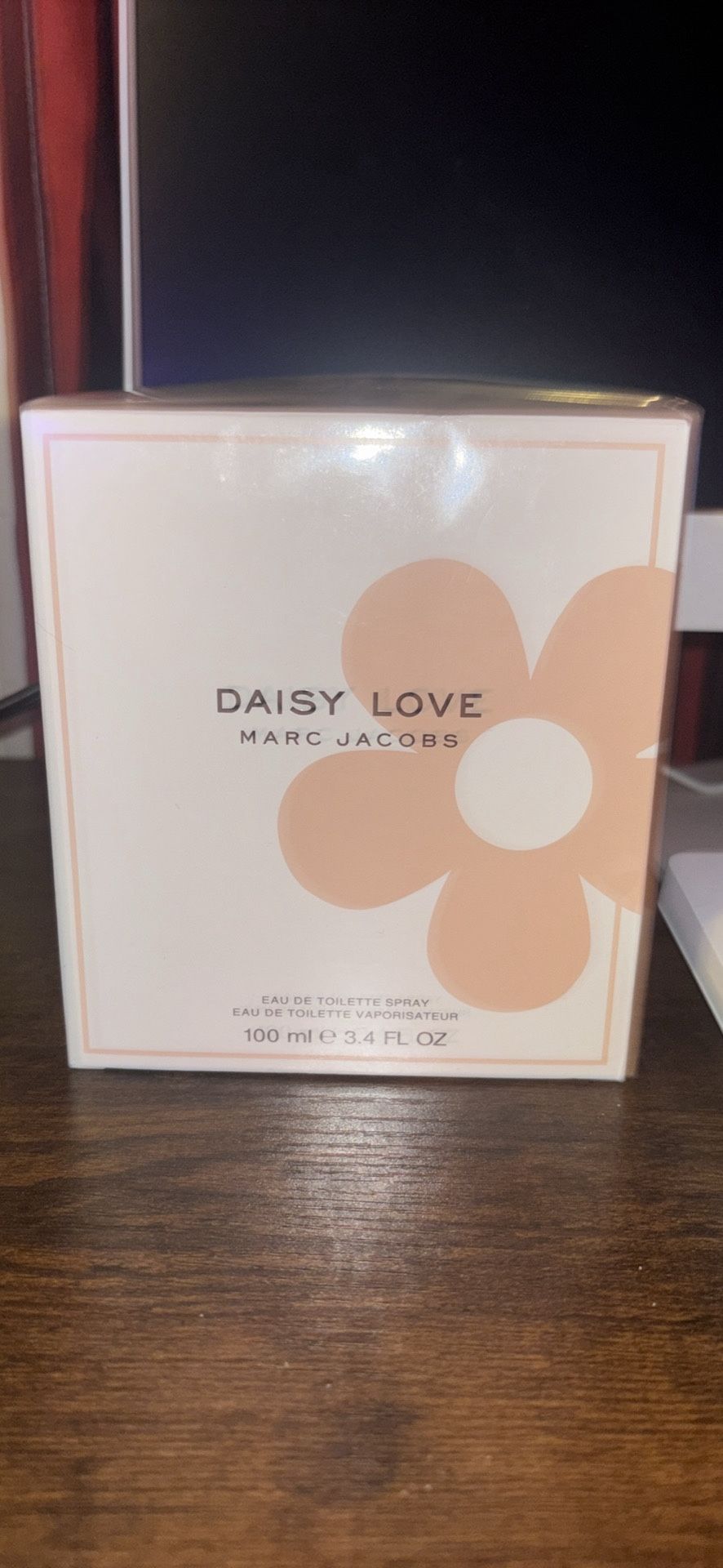 Brand New Sealed Marc Jacob’s Daisy love
