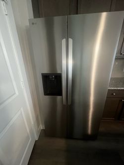LG refrigerator