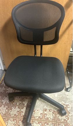 Office chair with wheels