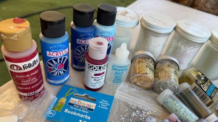 Mixed Craft Supplies Lot $35 pick up only bonanza and lamb