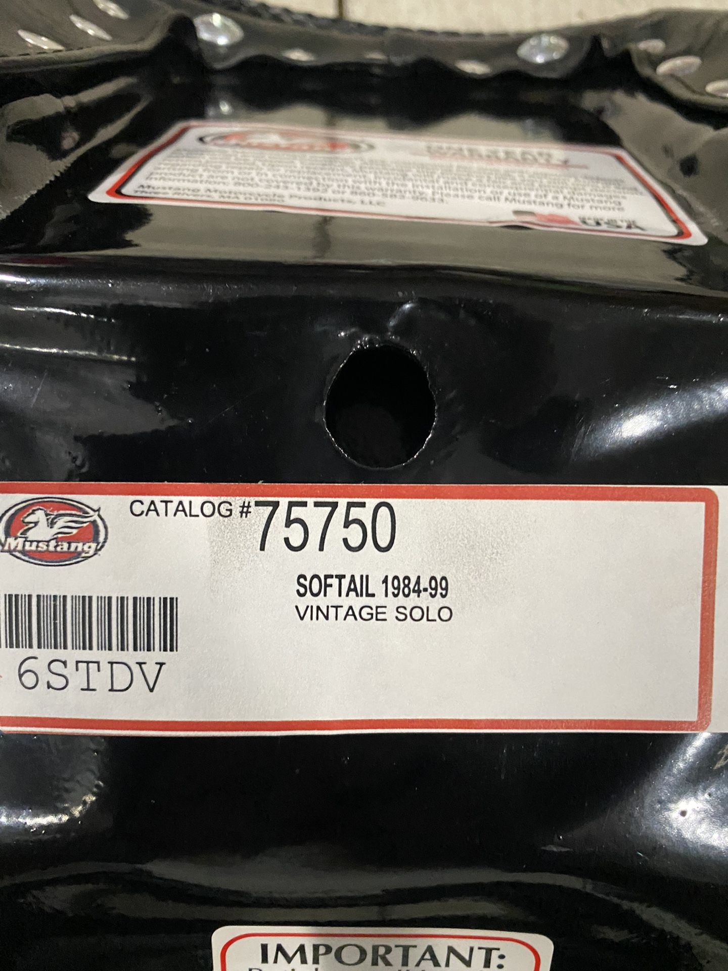 New Mustang Solo Seat