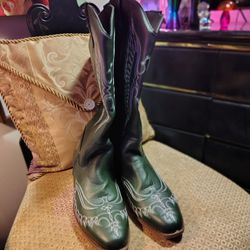 Hunter Green Beautiful Cowboy Boots 