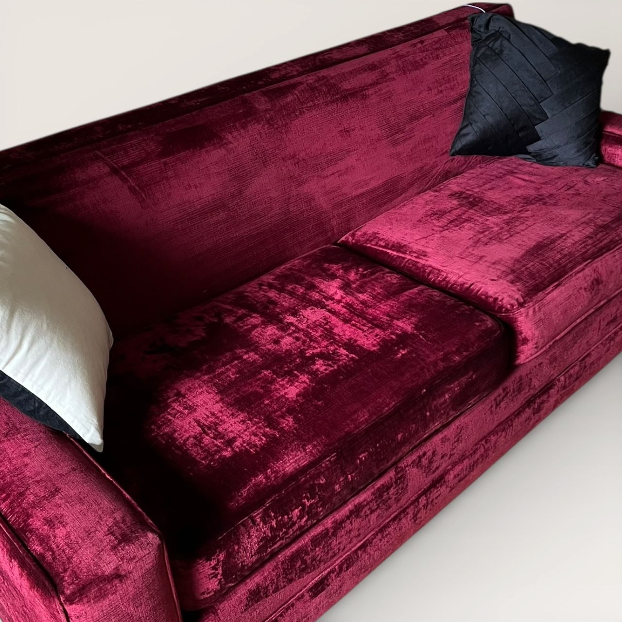 Must Go. Velvet Vintage Sofa!
