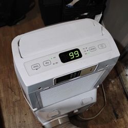 LG Portable AC 8,000 BTU