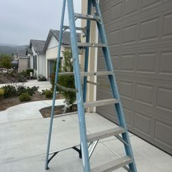 WERNER 8FT LADDER 300LBS