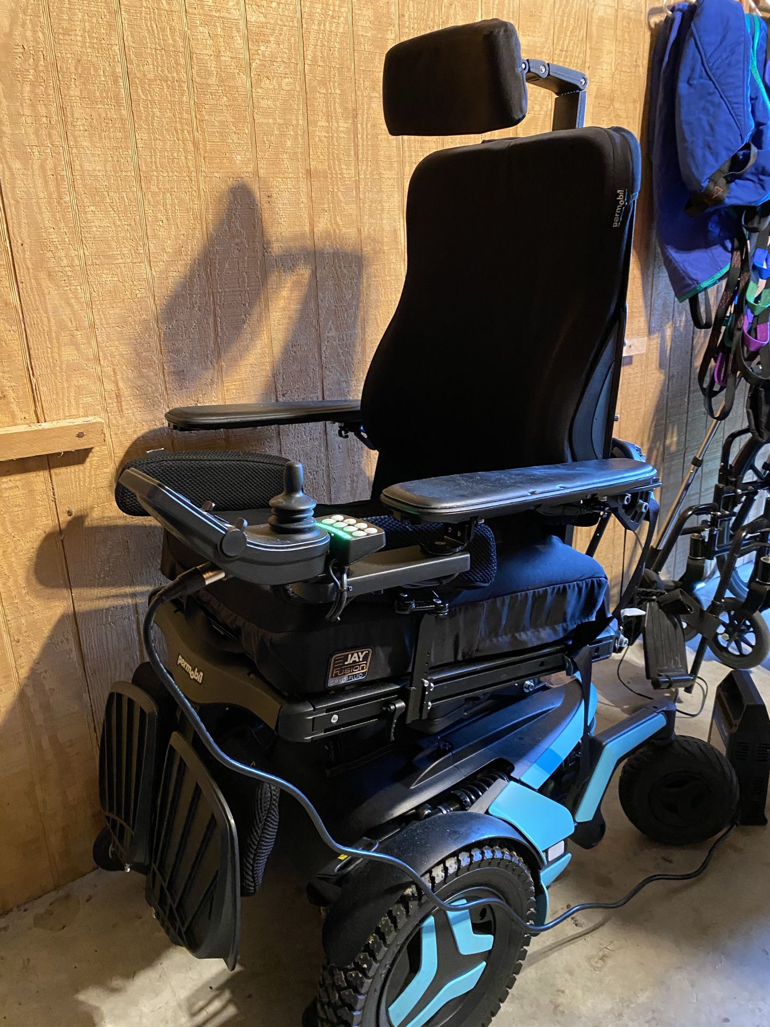 Permobil F3 Corpus Front Wheel Drive Power Wheel Chair 
