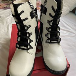 Womens Snow Boot