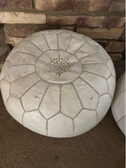 Set of 2 White Moroccan Poufs / Floor Ottomans