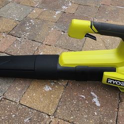 RYOBI
ONE+ 18V 100 MPH 350 CFM Cordless Battery Variable-Speed Jet Fan Leaf Blower (Tool Only)