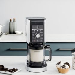 Ninja CREAMi Deluxe 11-in-1 Ice Cream and Frozen Treat Maker
