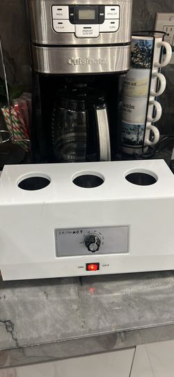 SkinAct electric triple bottle warmer