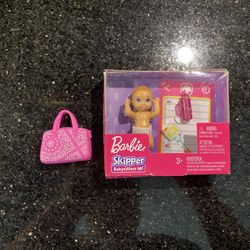 Awesome Barbie Pink Bandanna Handbag & Barbie Skipper Babysitters Inc Pack