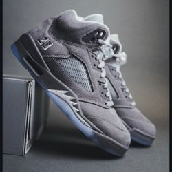 Air Jordan 5 Wolf Grey Gradeschool Size 4.5