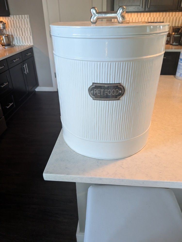 DOG FOOD TIN