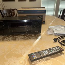 Denon AVR-X2200W 7.2 
