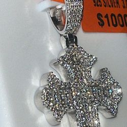 Moissanite Cross Pendet 925 Silver