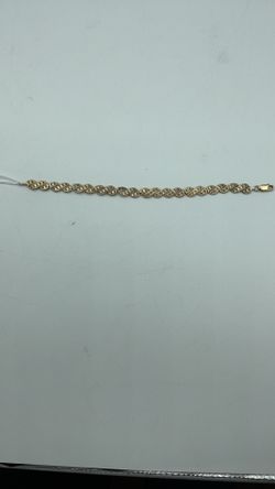 10k Fancy Bracelet