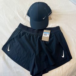 the Nike Women's AeroSwift Dri-FIT ADV  Running Shorts And Cap M