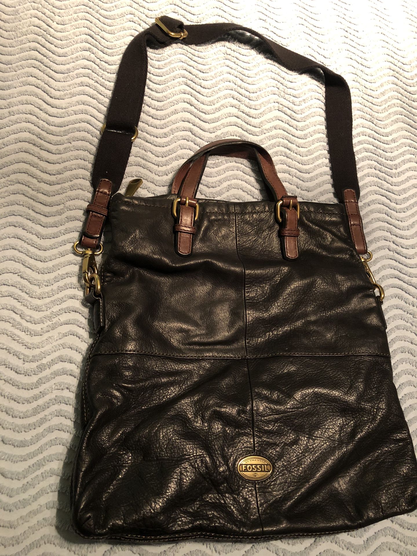 Genuine Leather Fossil Hand Bag/Clutch